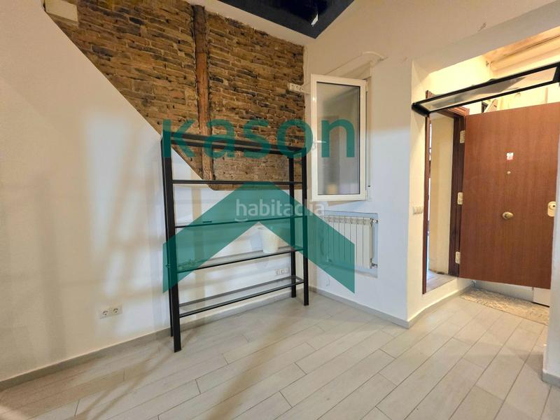 Foto 0f616187-f864-41e3-bd21-f89620f254a5. Miete studiowohnung in Cortes-Huertas Madrid