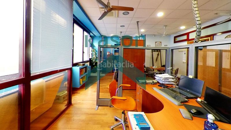 Foto c7901e98-e516-4588-999b-fe435b974e11. Büro mit heizung in Sol Madrid