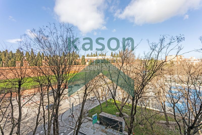 Foto 7eb74b1e-c3cd-4fbc-b60f-9fb0d08f64ce. Piso en San Isidro Madrid