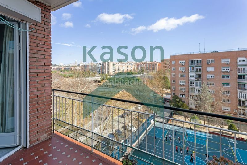 Foto 949cd430-cb5c-4401-9b44-941142bf38e1. Piso en San Isidro Madrid