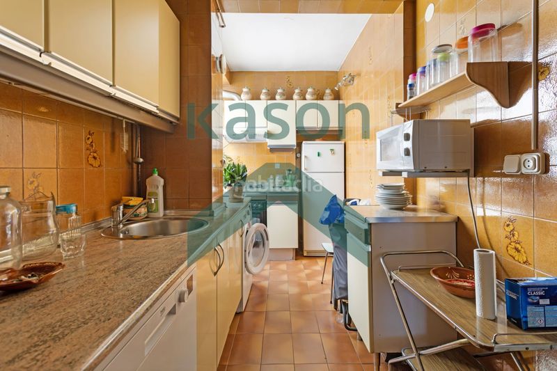 Foto b211b46b-9d8e-4a0e-b943-cf89b197ae3d. Piso en San Isidro Madrid