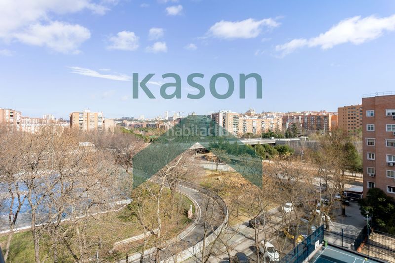 Foto b79df2de-a6b2-478e-80de-4752b1c40198. Piso en San Isidro Madrid