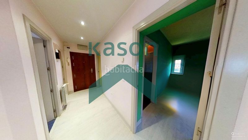Foto a09df63f-e789-4810-80a8-bf784747c916. Piso en Casa de Campo Madrid