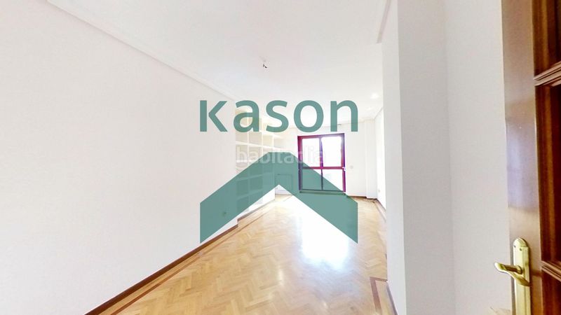 Foto 7a089108-3533-42d2-9f6e-b8d1bf644b7d. Piso en Acacias Madrid