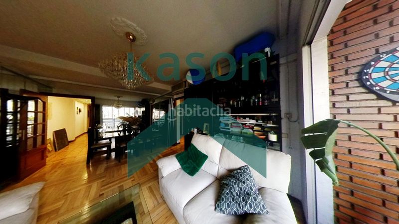 Foto c71d3e1f-47a3-48d6-a432-3b971a582674. Flat with heating in Acacias Madrid