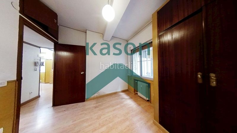 Foto b9307184-ed56-4a8c-a5bc-d80c818f29e2. Piso en Embajadores-Lavapiés Madrid