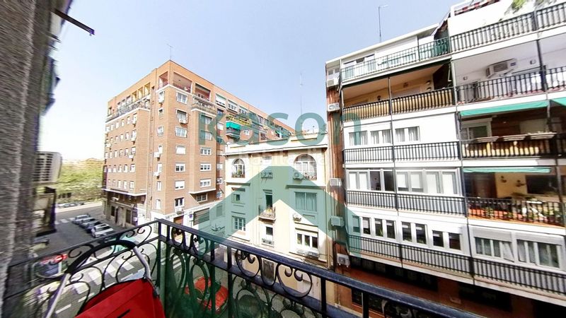 Foto 4ed24643-46e2-4b9c-9937-b10dbf578614. Flat with heating in Imperial Madrid
