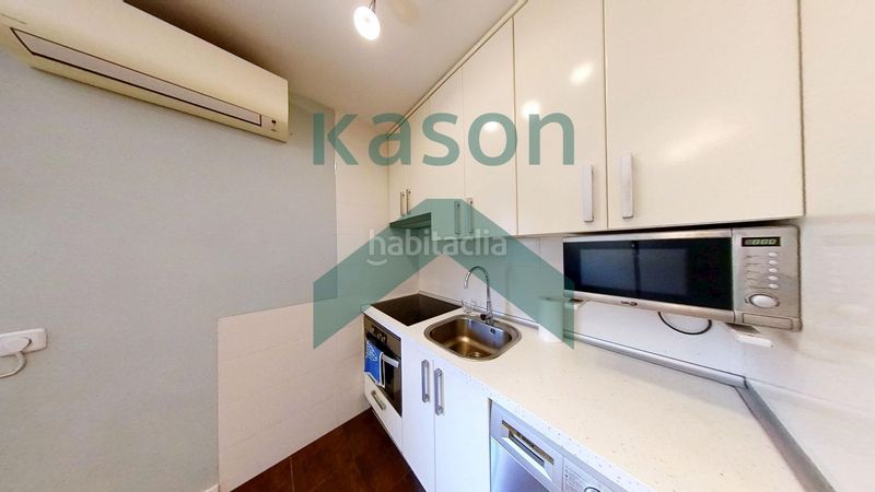 Foto 0f6b90af-64c9-4471-b725-b88815a16245. Flat with heating in Castillejos-Cuzco Madrid