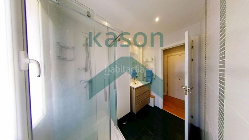 Foto 868c9a47-c531-449b-8e9e-458bd6b3f03d. Flat with heating in Castillejos-Cuzco Madrid