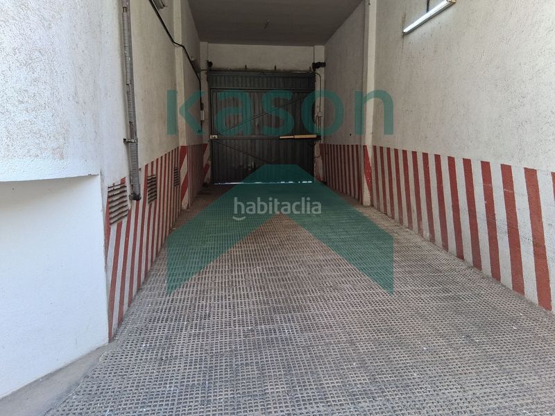 Foto e8925f9f-ce51-4abd-ba9c-3fd1578d34d2. Flat with heating in Castillejos-Cuzco Madrid