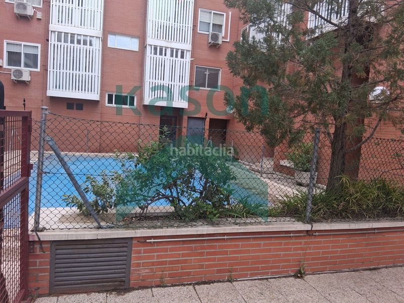 Foto b01f782a-4a9f-4a77-a5a8-f9a1327915d1. Pis amb calefacció piscina a Imperial Madrid