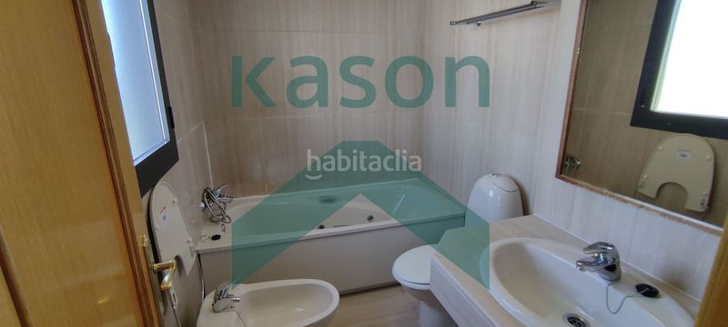 Foto ce43be68-0778-47b1-a7a0-1cd36e077cf3. Lloguer àtic amb calefacció piscina a Legazpi Madrid