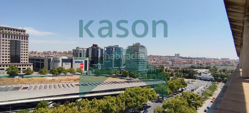 Foto f5a887d3-1f9a-4571-934a-4b5a6a604cc1. Lloguer àtic amb calefacció piscina a Legazpi Madrid