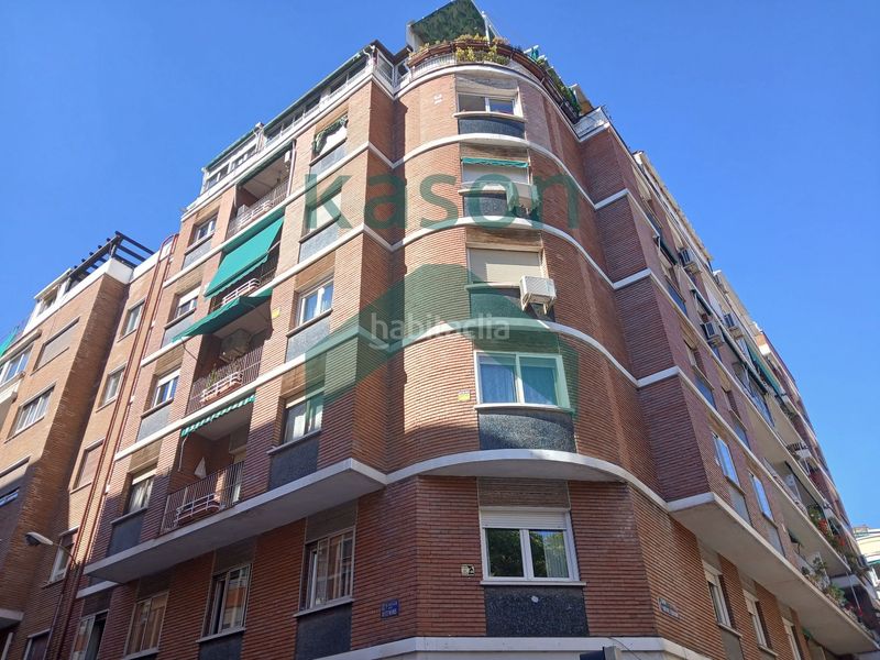 Foto 19a5d146-821b-4009-a440-f2b6718ced2f. Piso en Guindalera Madrid