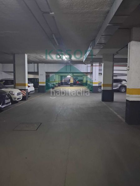 Foto 287f40be-dd1b-4223-bab7-95d404c016b6. Aparcament cotxe a Acacias Madrid