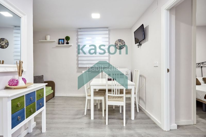 Foto 428c7499-6940-41c4-9769-fa6f24016803. Piso en Embajadores-Lavapiés Madrid