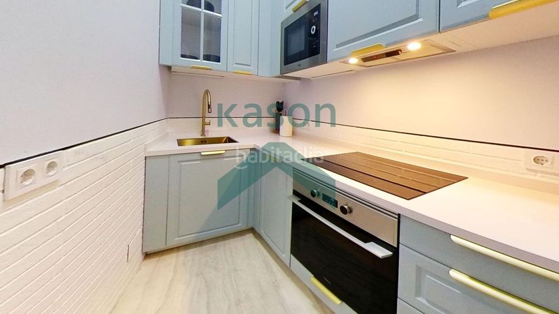 Foto e5a51ad1-54d1-4678-8360-e3fd54c7e343. Alquiler piso en Palacio Madrid
