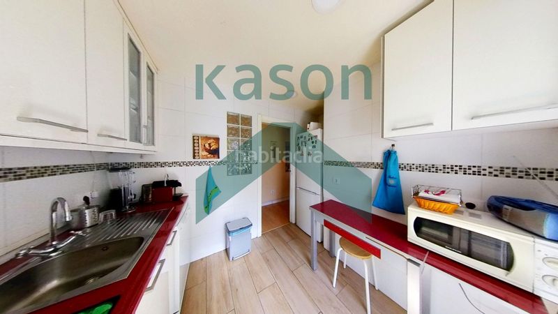 Foto b97bdce9-9737-417e-ad81-52069d002963. Flat with heating in Moscardó Madrid