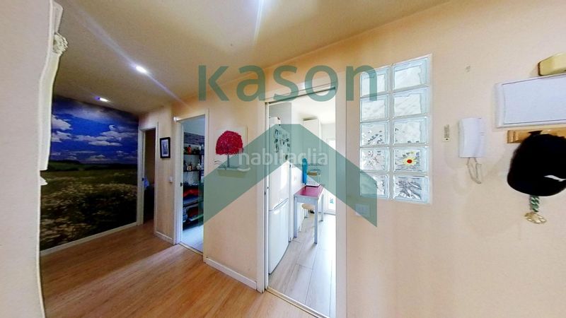 Foto c353aed5-21ae-41b9-9d70-ef74518690a1. Flat with heating in Moscardó Madrid