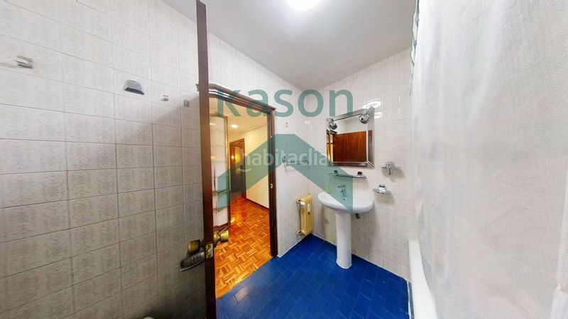 Foto 0f2ec3f1-ab09-4c2b-a757-d2337ac2adb1. Piso en Comillas Madrid