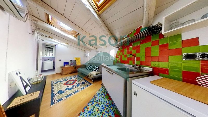 Foto eaca7b53-db49-45d5-aa40-7bcbfe73ffe7. Apartamento en Embajadores-Lavapiés Madrid