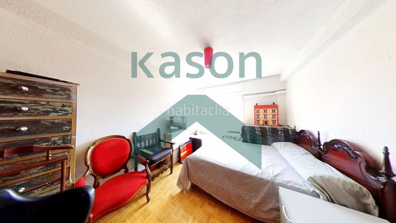 Foto 69a91b84-3c4f-4d7a-b2e0-e0a9a83d53f9. Piso en Aluche Madrid