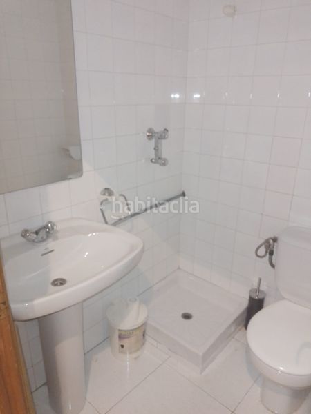 Foto dadf8ad2-f7e5-484b-b6cf-56f54be222f5. Miete geschäftsraum in Ponts