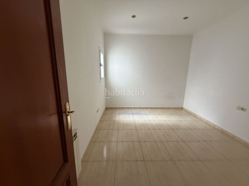 Foto e8dd86a1-ba2b-48ab-b077-47927c95e71e. Edificio in Tàrrega