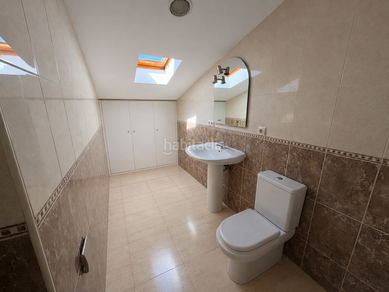 Foto f80cf03b-4a98-444f-a8a3-88b1e7d983dc. Edificio in Tàrrega
