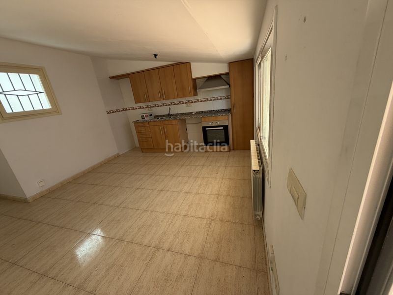 Foto 7ce125bf-fd09-4c04-9ed1-df304be017e5. Edifici a Tàrrega