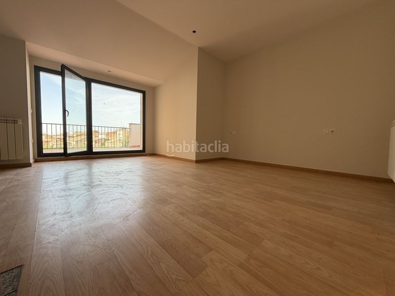 Foto 390a678a-54fd-4f4c-88a2-73645a1d7349. Duplex with heating in Tàrrega
