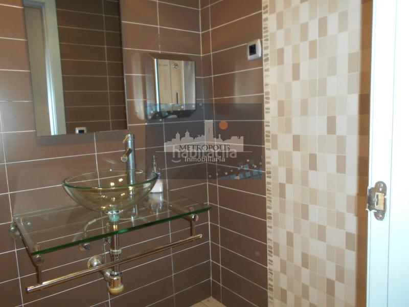 Foto b13091df-592d-41b0-8b6d-d98ffb001452. Local commercial dans Centro Burriana