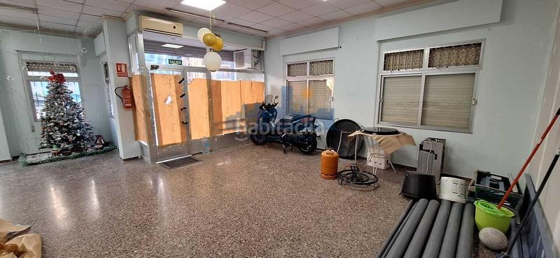 Foto 23493261-e646-45a6-9d2c-6adc2eded5e5. Location local commercial dans Llombai Burriana