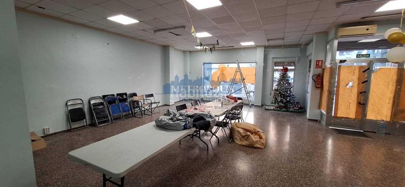 Foto a9da0d19-b4c1-4895-a452-ca6d0f3c0d20. Rent business premise in Llombai Burriana