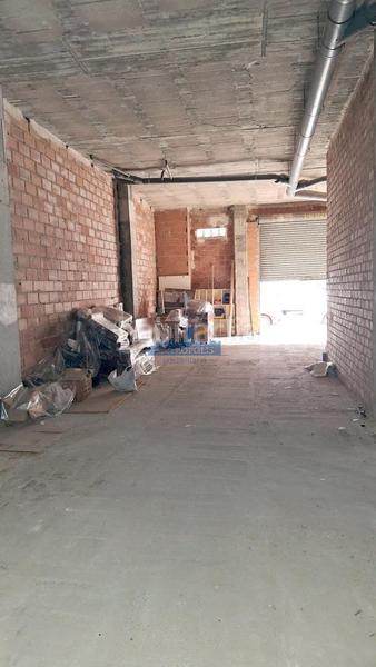 Foto 4eefbefc-5b59-492f-9b56-26c36cfc1333. Rent business premise in Piscinas Burriana