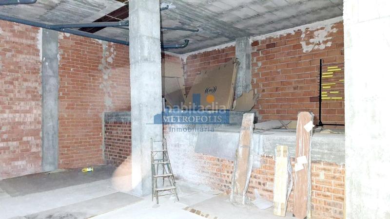 Foto 79d98628-69fe-4c83-a228-cad6ffdf4f7e. Rent business premise in Piscinas Burriana