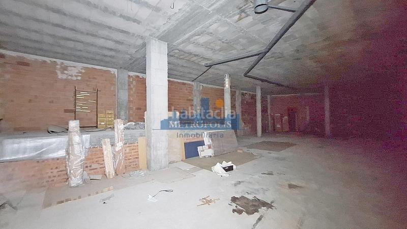 Foto d803bba0-89a1-4f19-b39e-41e81f46b12c. Rent business premise in Piscinas Burriana