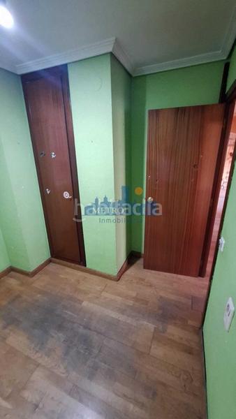 Foto ff611f6b-fcd6-4d89-b7e7-429def4b1888. Pis a Ensanche - Río Jucar Castellón de la Plana