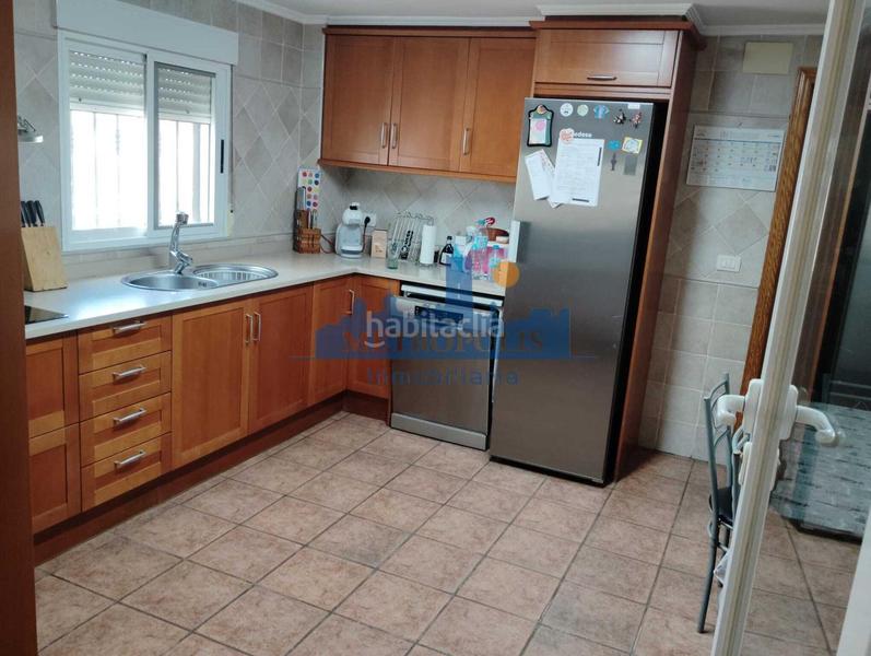 Foto 10c53de2-4c6a-49cb-b478-0cf65b401a14. Casa amb aparcament a Madrigal Villarreal / Vila - real