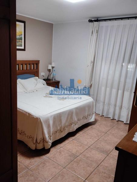 Foto cae2d5f8-0fe0-4104-8d9b-97fad3bd43f6. Casa amb aparcament a Madrigal Villarreal / Vila - real