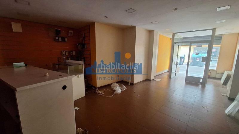 Foto bf52ebfa-5b39-43eb-be2a-34fca4e735d3. Geschäftsraum in Llombai Burriana