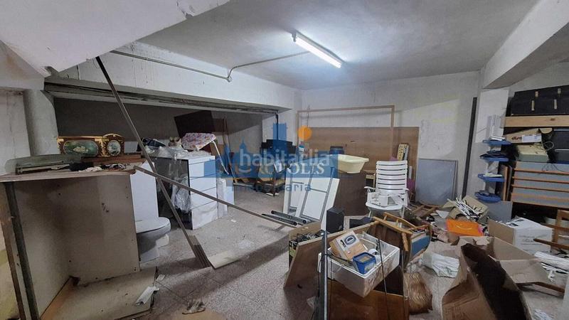 Foto e43ba1f1-640b-48c2-bb66-1cd901408496. Geschäftsraum in Llombai Burriana