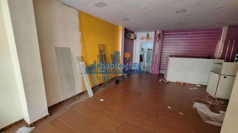 Foto edca11c8-64a8-4822-b7a6-32de48a85870. Geschäftsraum in Llombai Burriana