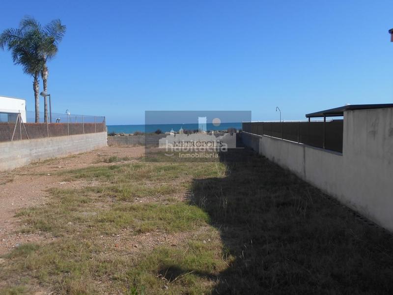 Foto e83d8cd2-6521-4e4a-a8e8-ee5863b74f74. Terreny residencial a Playa Burriana