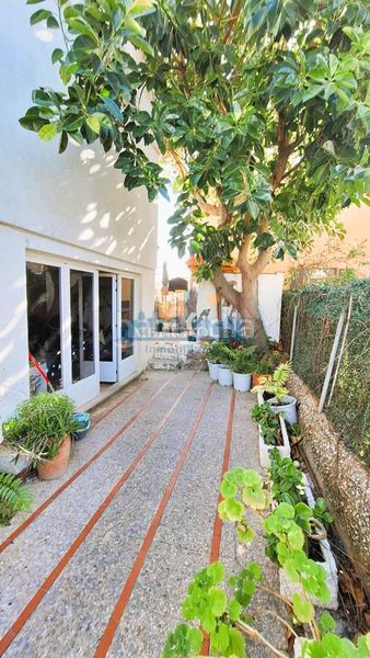 Foto 843f6d19-e359-49b4-8053-d83eb8868f7d. Casa a Playa Burriana