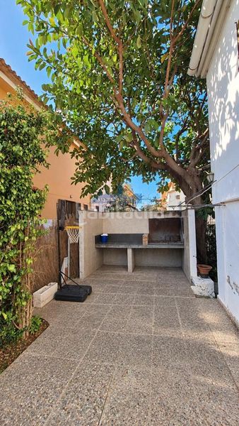 Foto bb63e548-fea2-448c-9b06-248fdda37325. Casa a Playa Burriana