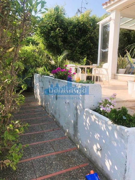 Foto efb05a90-935d-4279-b828-b3ec52eec3d8. Casa a Playa Burriana