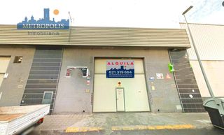 Lloguer Nau industrial  Camí fondo. Nave en alquiler en camí fondo  oportunidad única para tu negoci