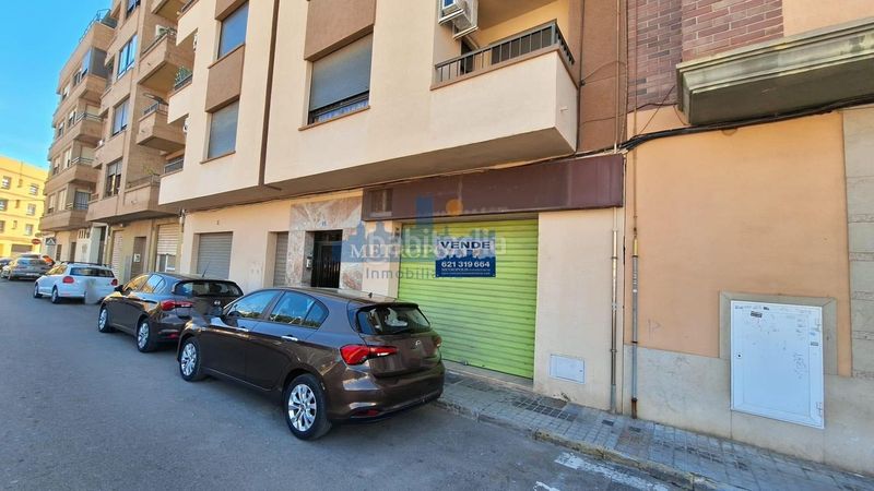 Foto af1aedaa-9f10-4fe9-9d84-91f3bc5bee90. Local comercial a Llombai Burriana