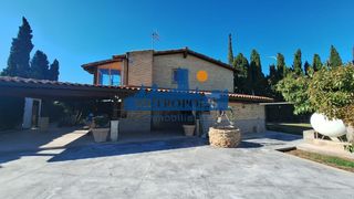Casa  De villa real. Chalet independiente con autosuficiencia energética al 100  y ac
